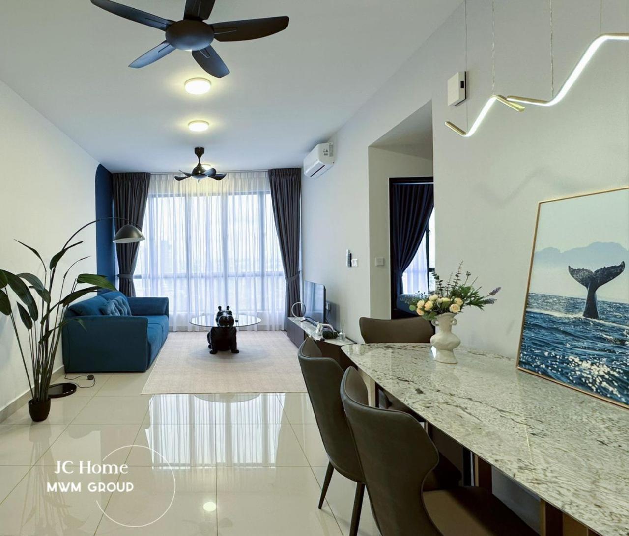 Veranda Hippo House Apartemen Johor Bahru