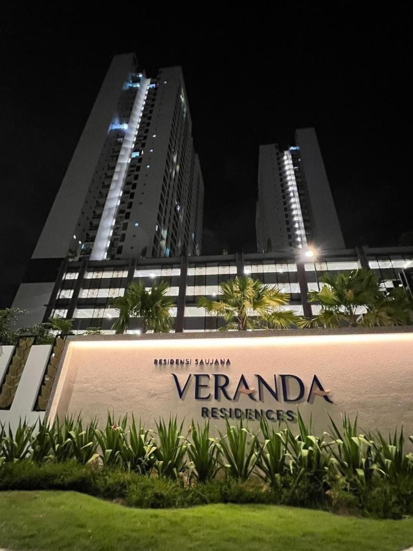 Apartemen Veranda Hippo House